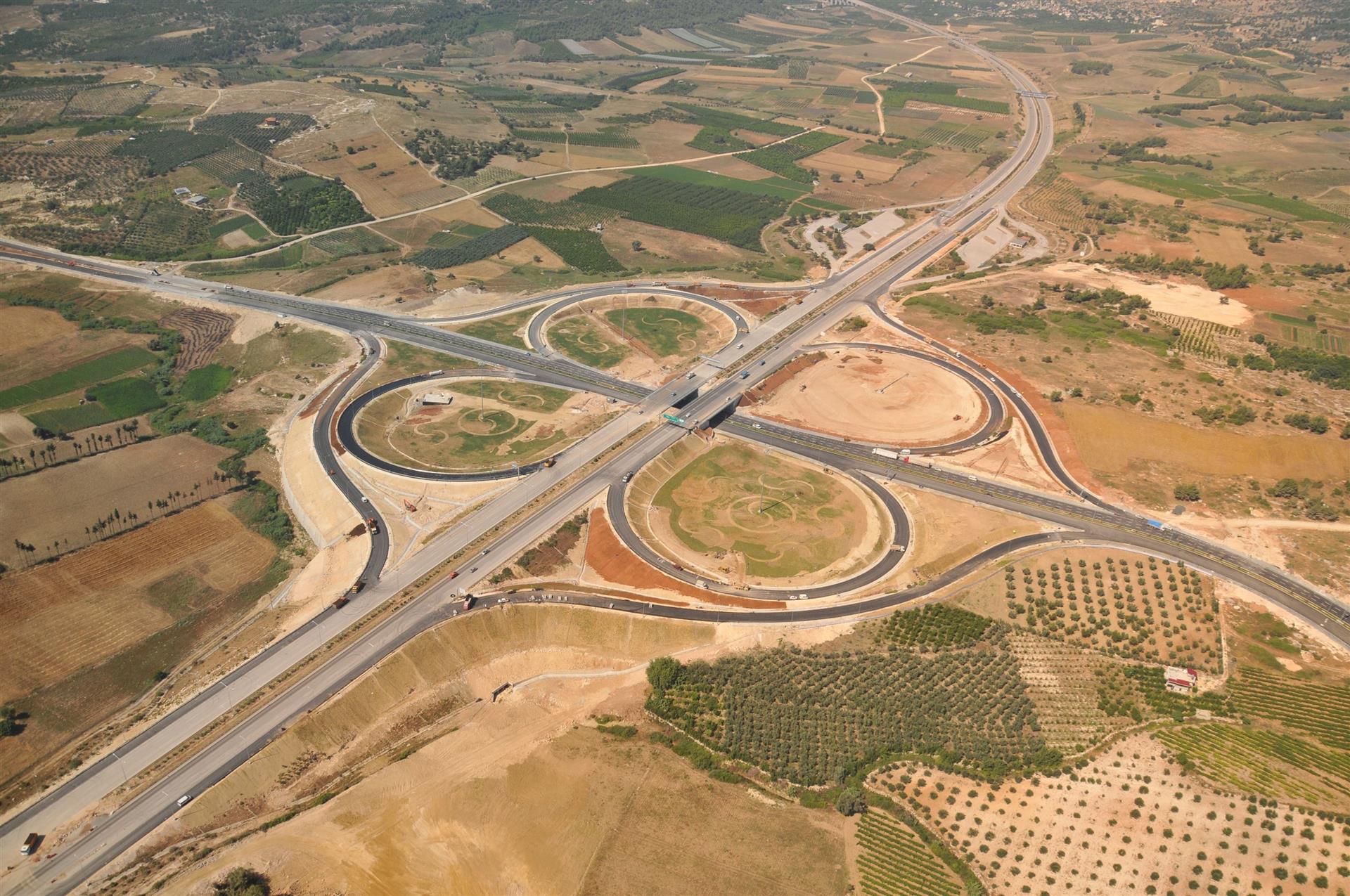 Mersin Olimpiyat Stadı otoyol bağlantı yolları