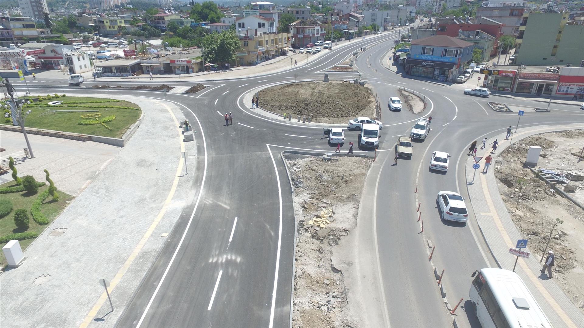 Kadirli-Osmaniye yolu bitümlü sıcak karışım kaplama yapım işi