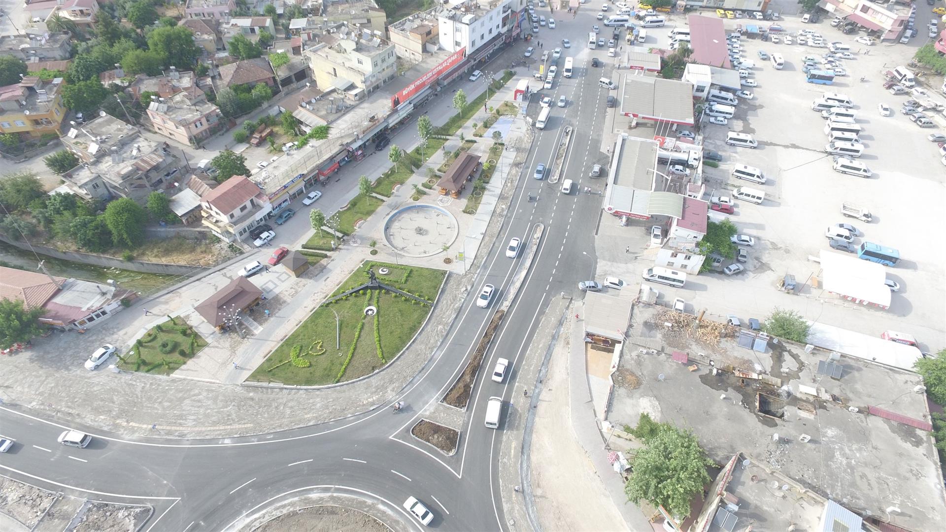 Kadirli-Osmaniye yolu bitümlü sıcak karışım kaplama yapım işi