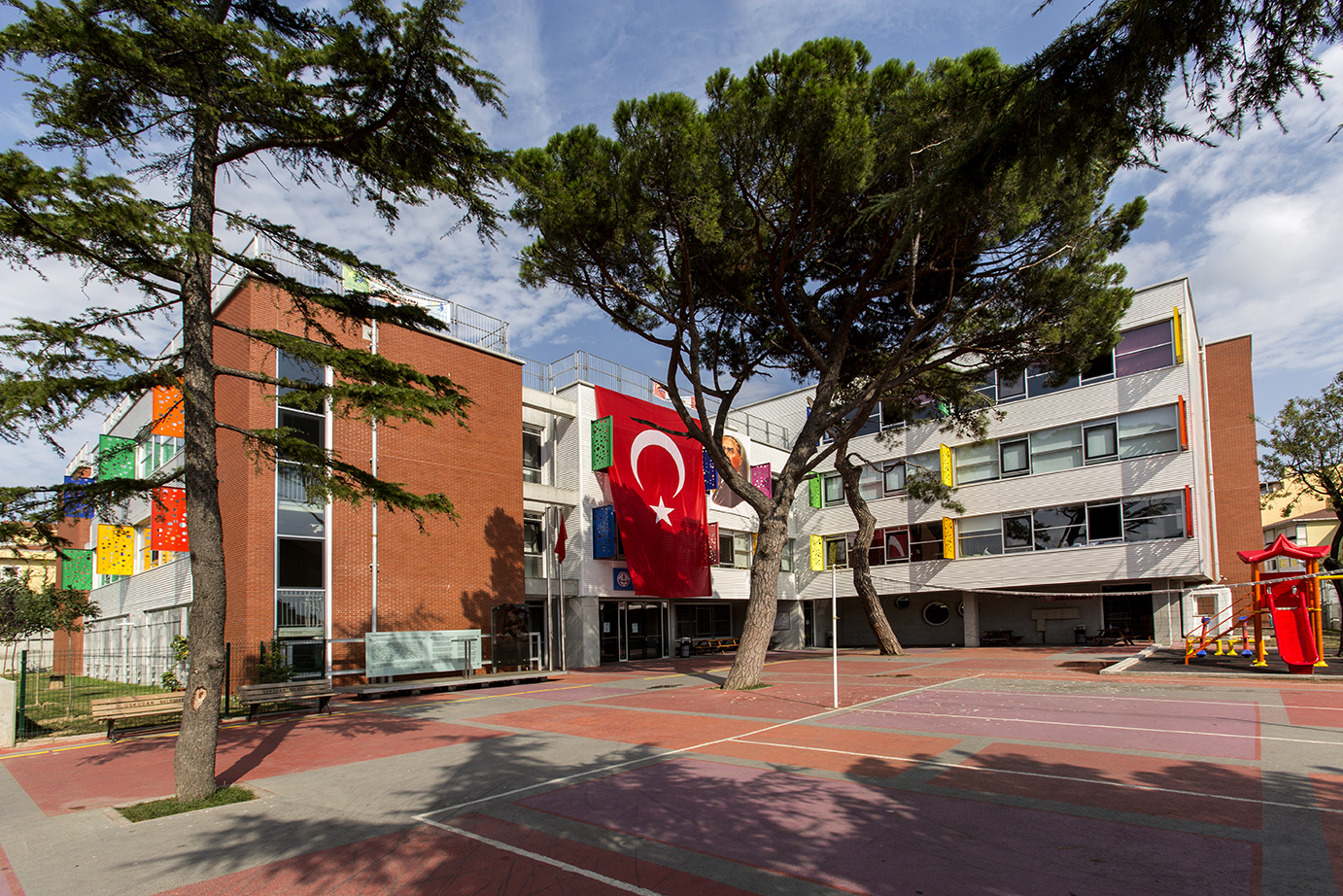 Sultantepe İlköğretim Okulu