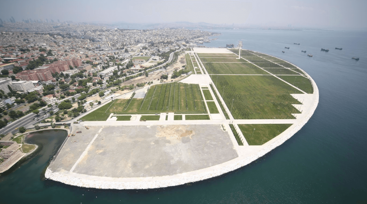 Yenikapı Limanı ve Meydanının düzenlenmesi