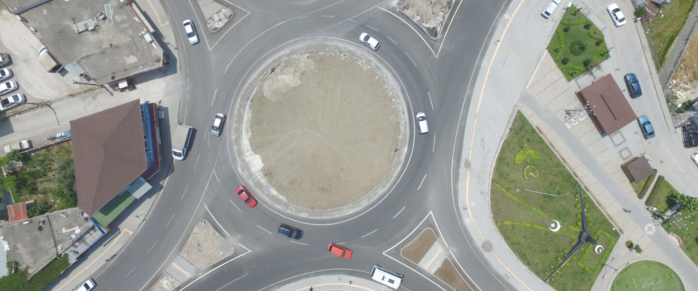 Kadirli-Osmaniye yolu bitümlü sıcak karışım kaplama yapım işi